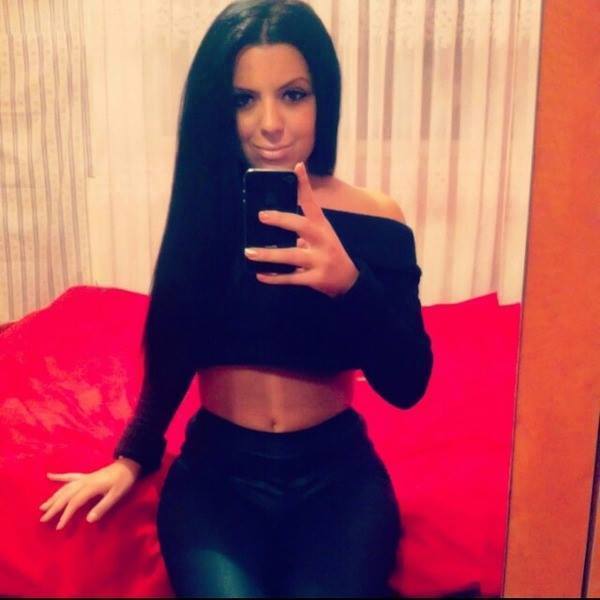 Escort 3270295698