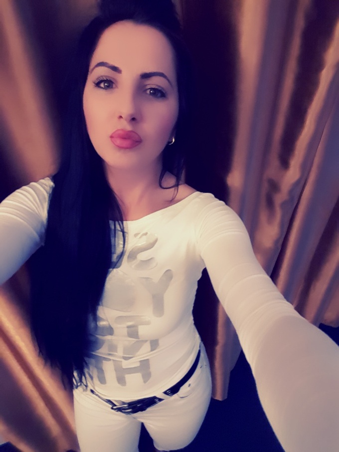Escort 3299629565