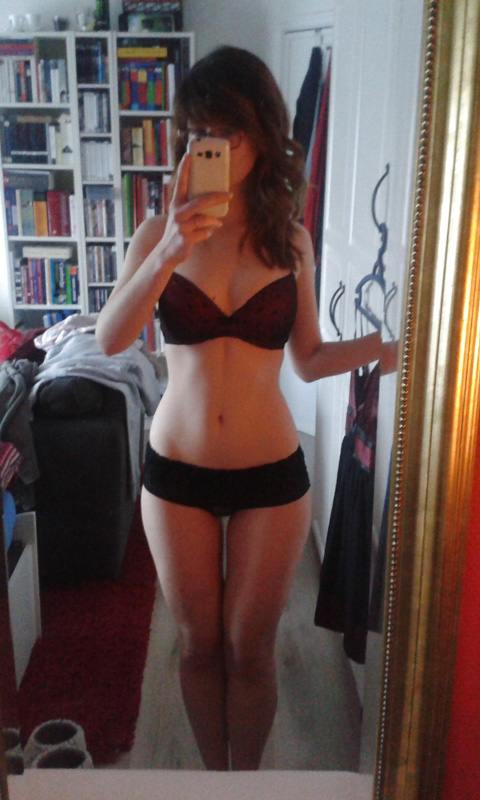 Escort 3665372411