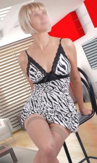 Escort 3806567287