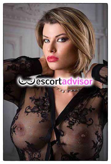 Escort 3807946196