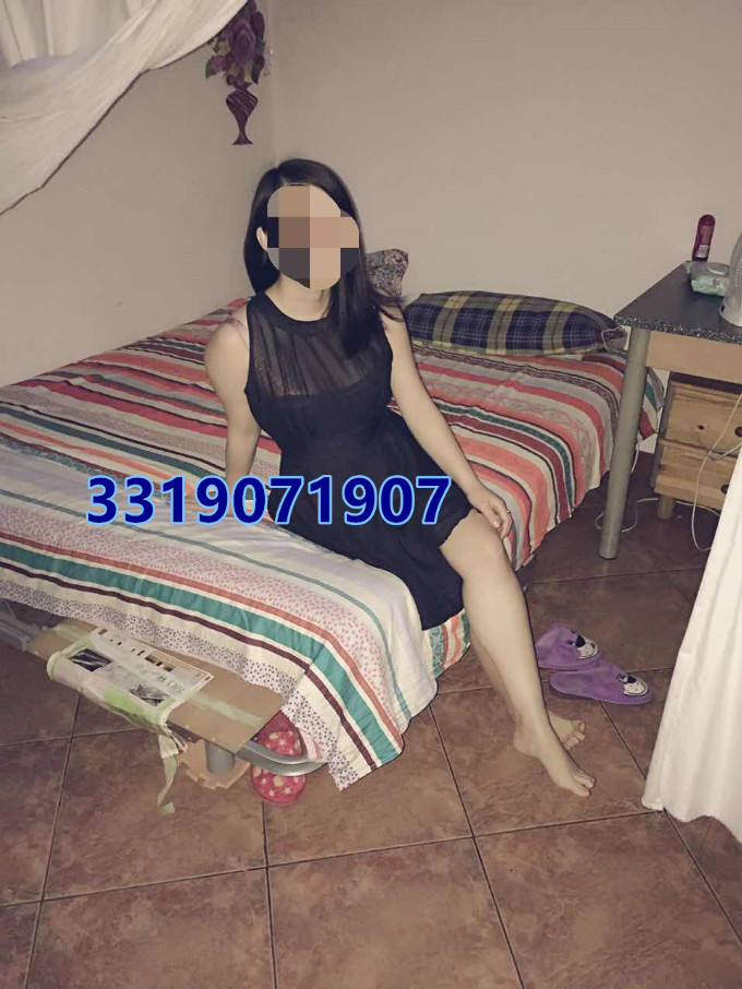 Escort 3319071907