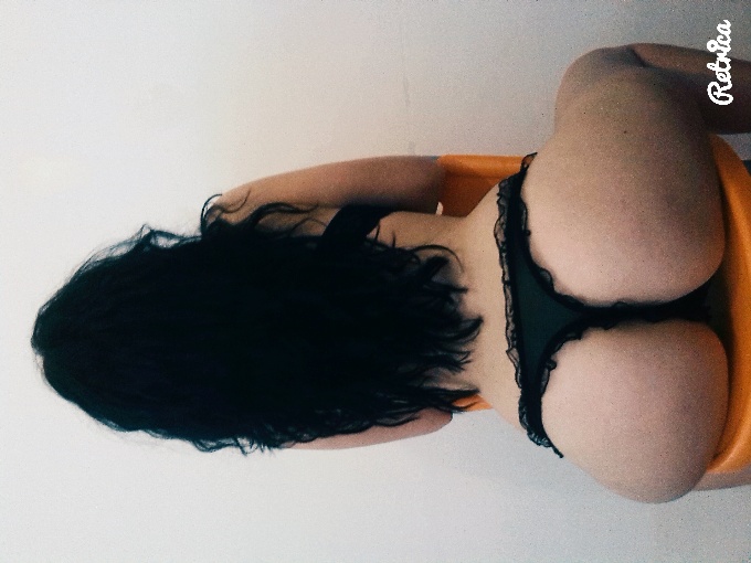 Escort 3456089845