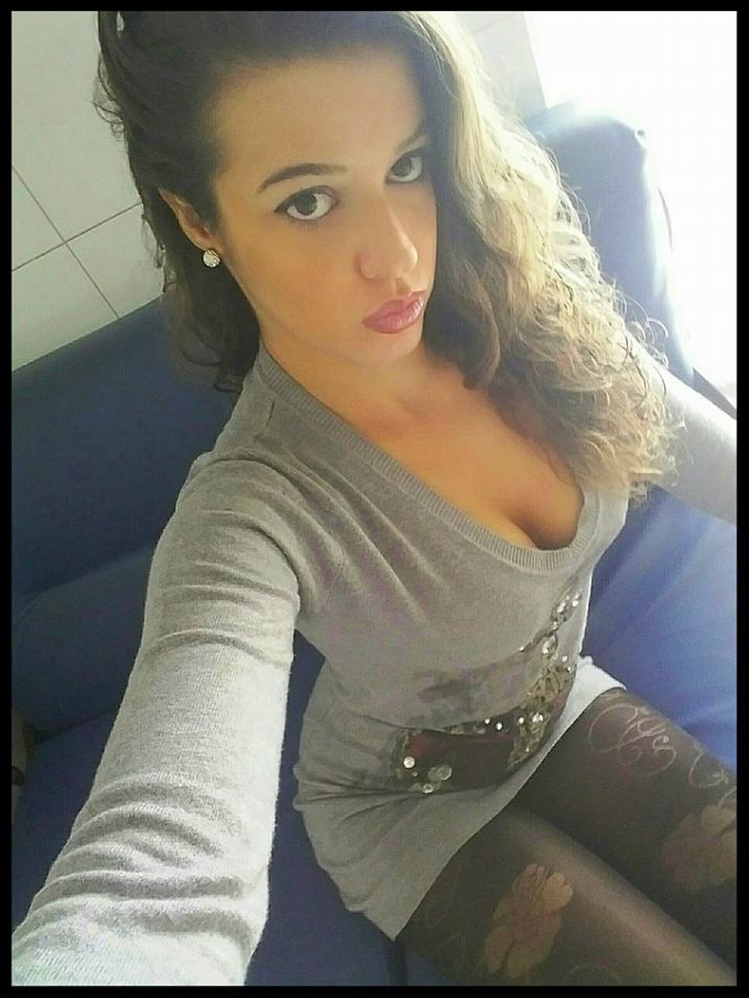 Escort 3664341449