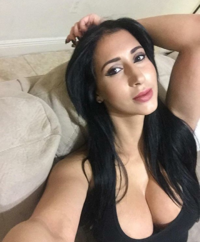 Escort 3240852321