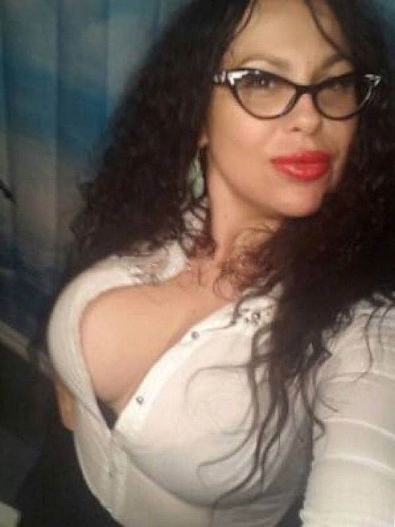 Escort 3277443045