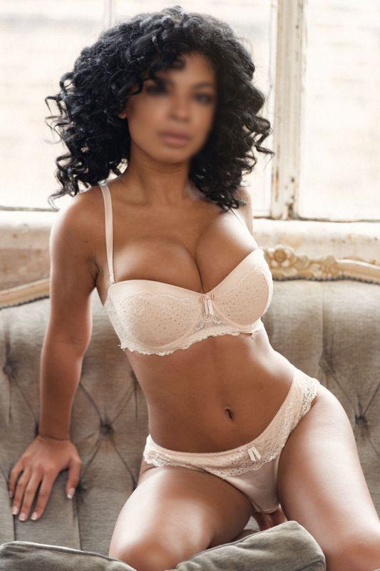 Escort 3276231453