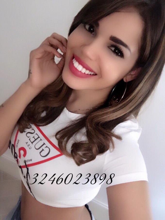 Escort 3246023898
