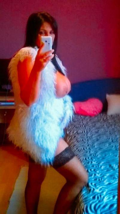 Escort 3493886354