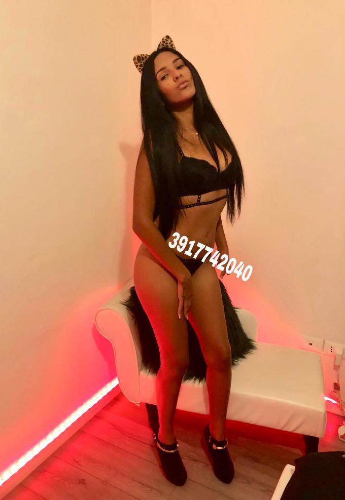 Escort 3917742040
