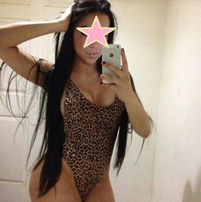 Escort 3511697606