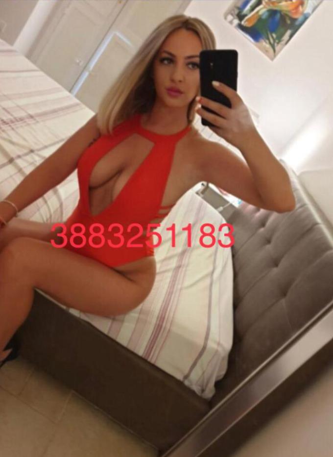 Escort 3883251183