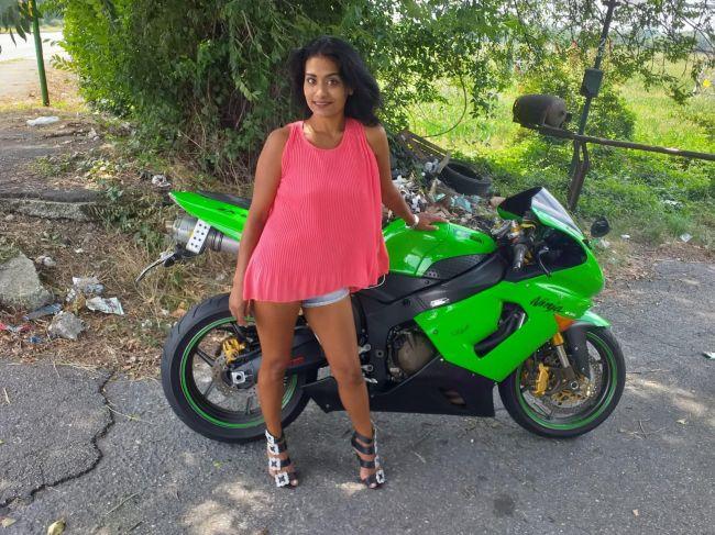 Escort 3894925835