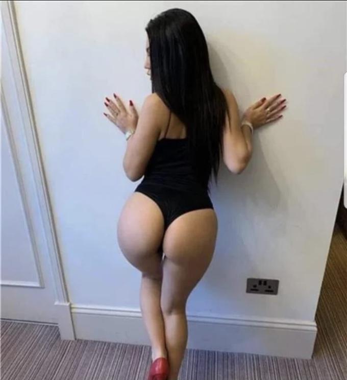 3883856966