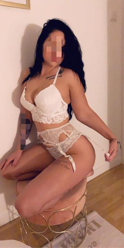 Escort 3533644070