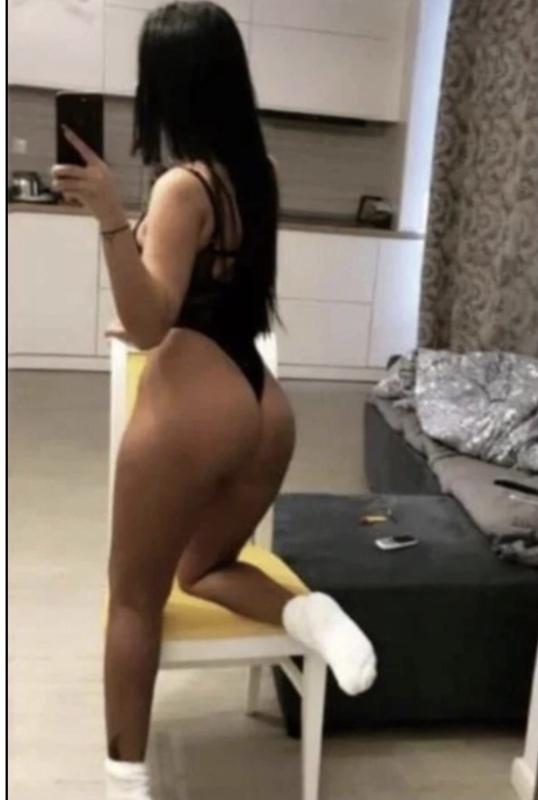 3884377376