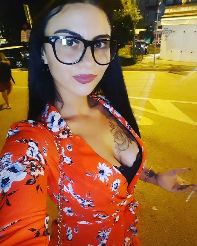 Escort 3509156463