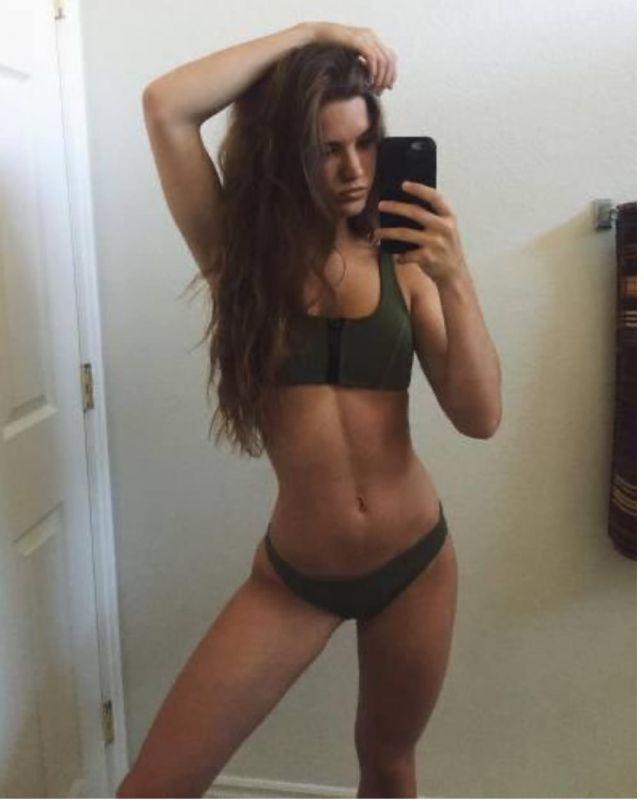Escort 3272932909