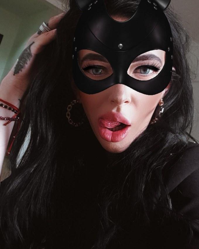Escort 3491128615