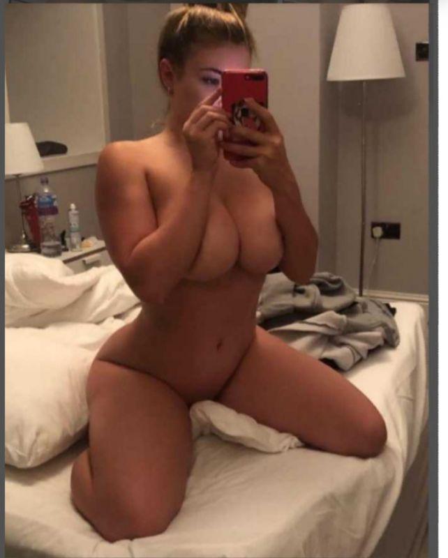 Escort 3203614710