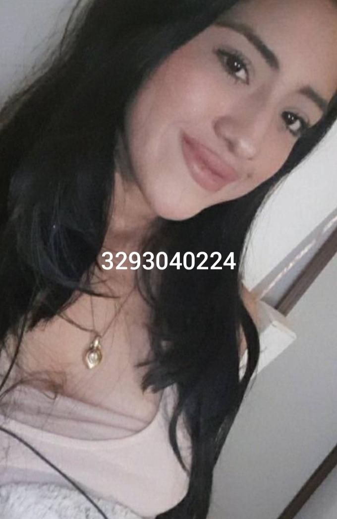 Escort 3293040224