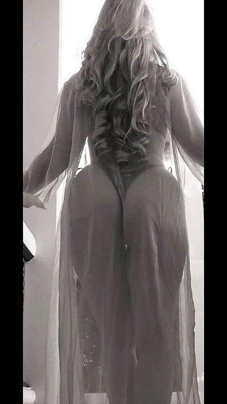 Escort 3271687947