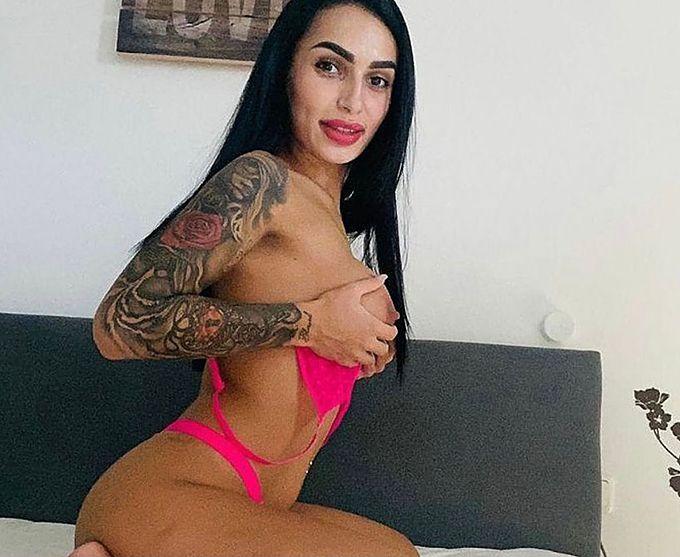 Escort 3509534974