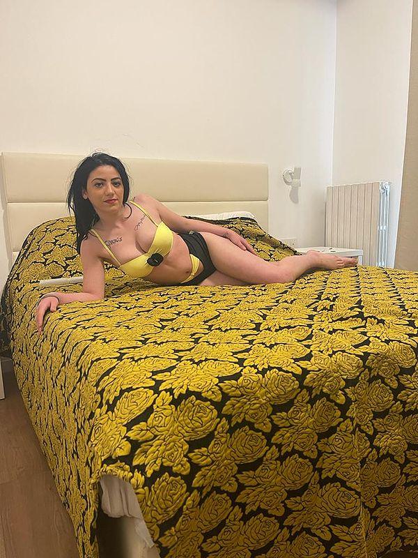 Escort 3509797498